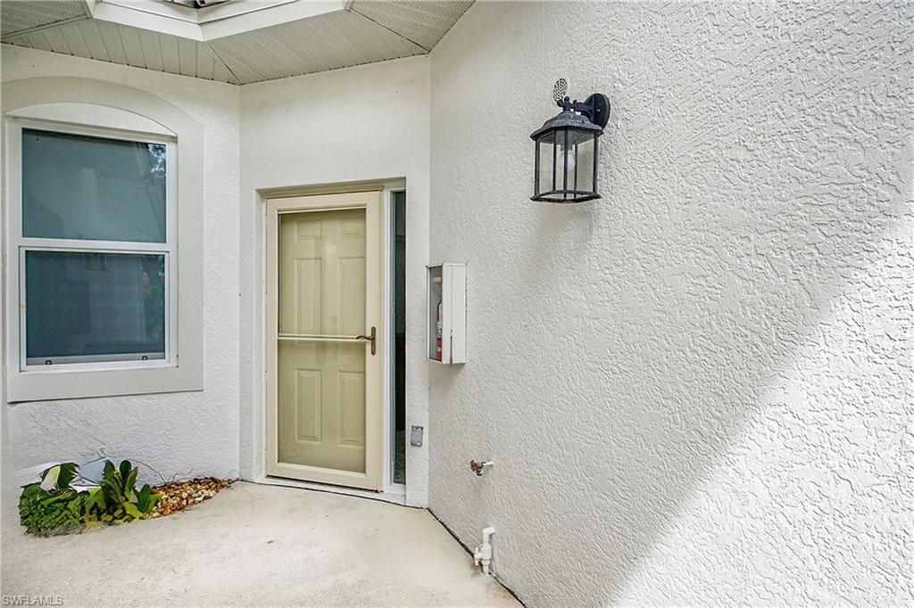 WINDWARD CAY - Residential