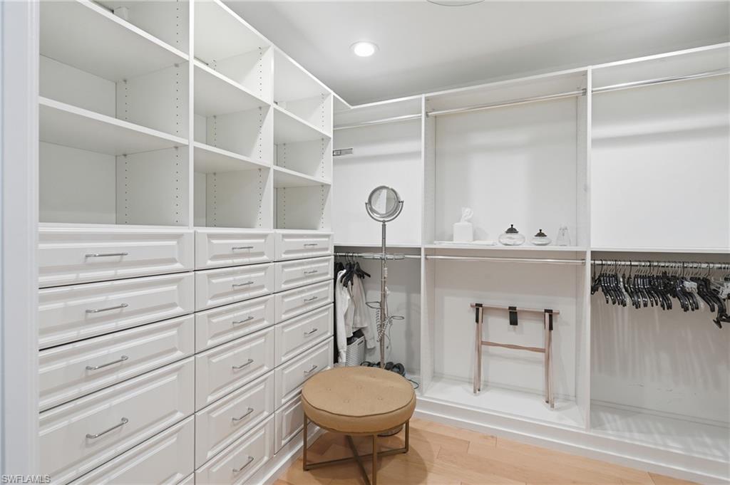 BRIARCLIFF - Residential
