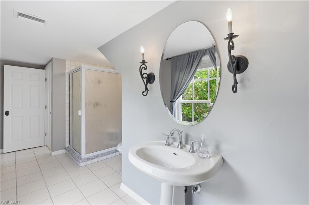 BRIARCLIFF - Residential