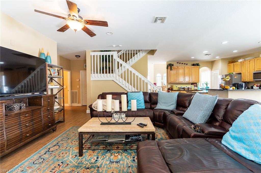 OLYMPIA POINTE - Residential Lease