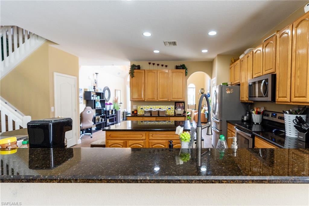 OLYMPIA POINTE - Residential Lease