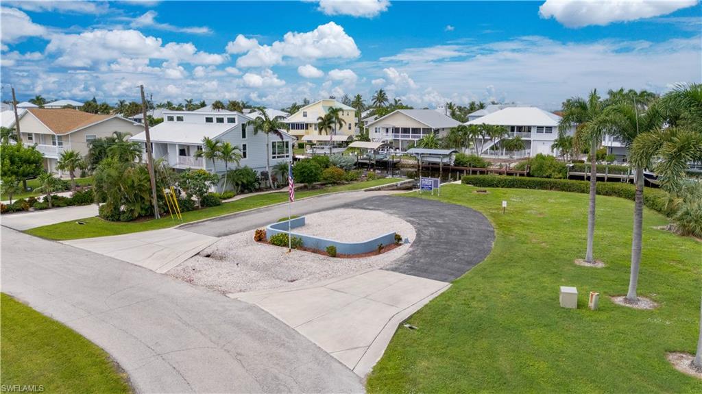 CAPTAINS COVE - Residential