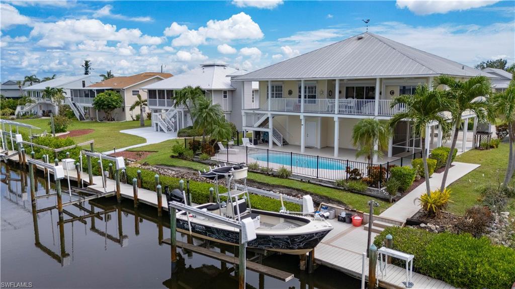 CAPTAINS COVE - Residential