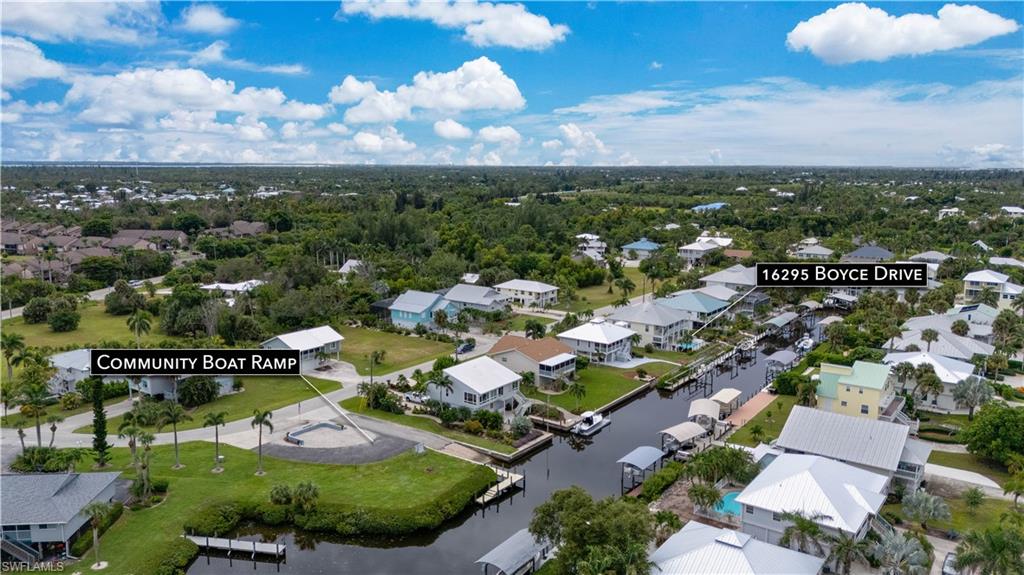 CAPTAINS COVE - Residential