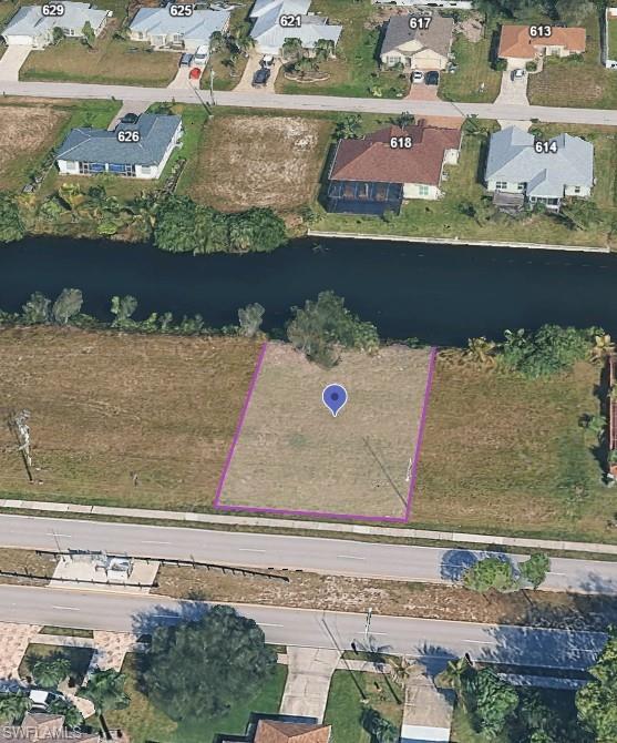 CAPE CORAL - Land