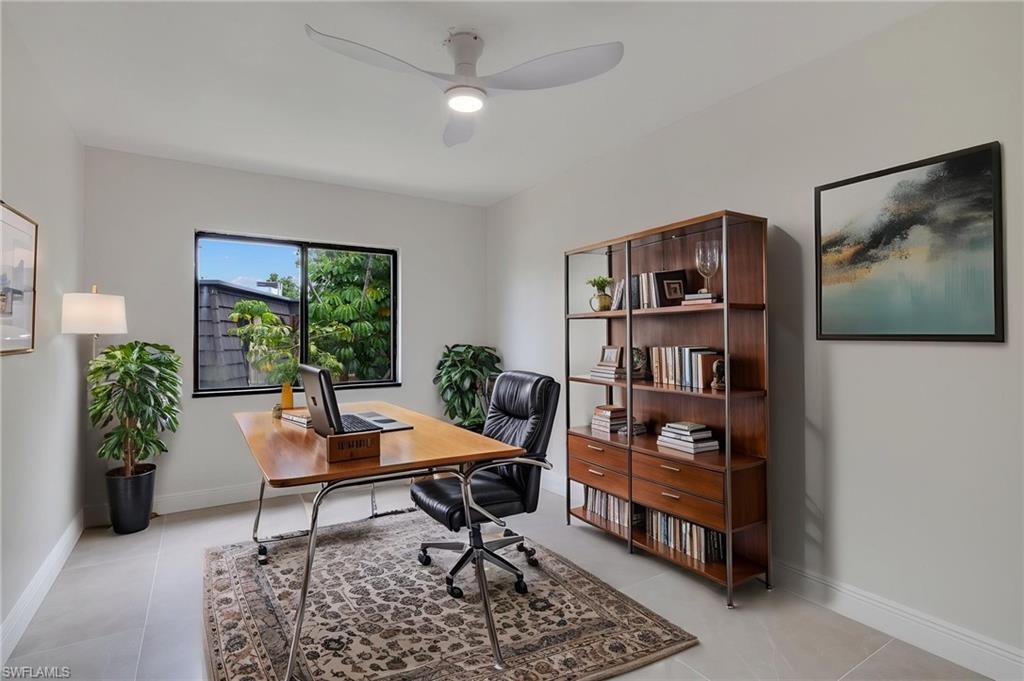 PARKWOODS TOWNHOUSE COMMUNITY - Residential