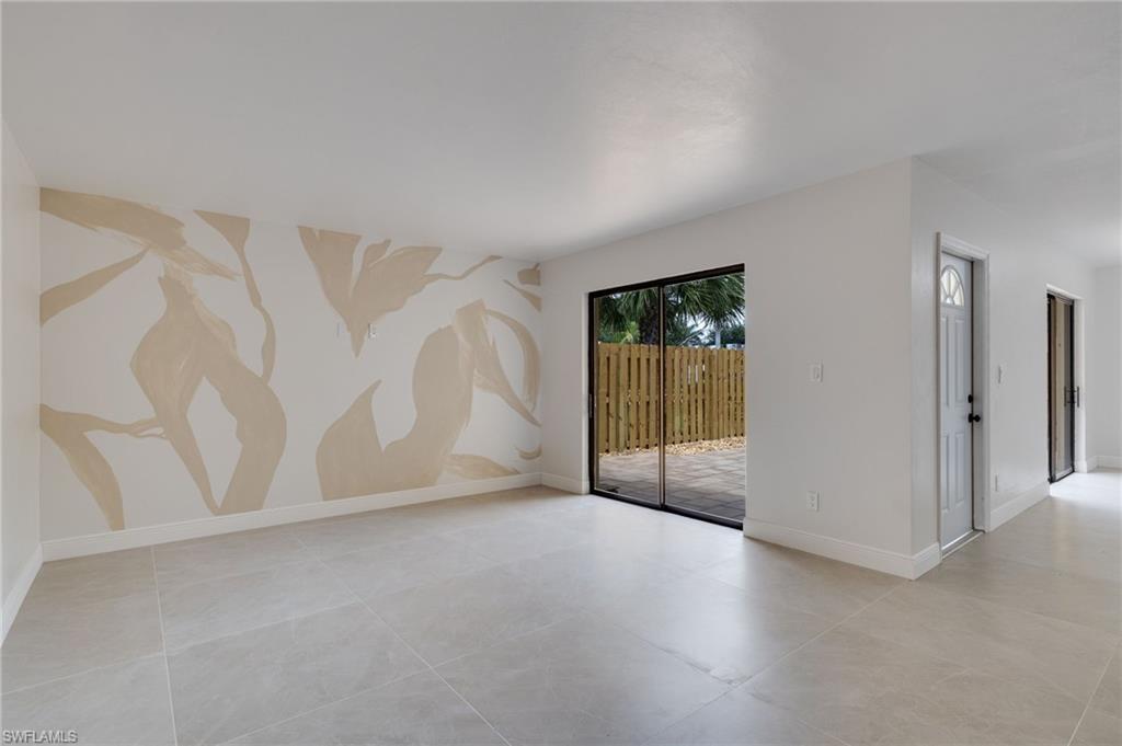 PARKWOODS TOWNHOUSE COMMUNITY - Residential