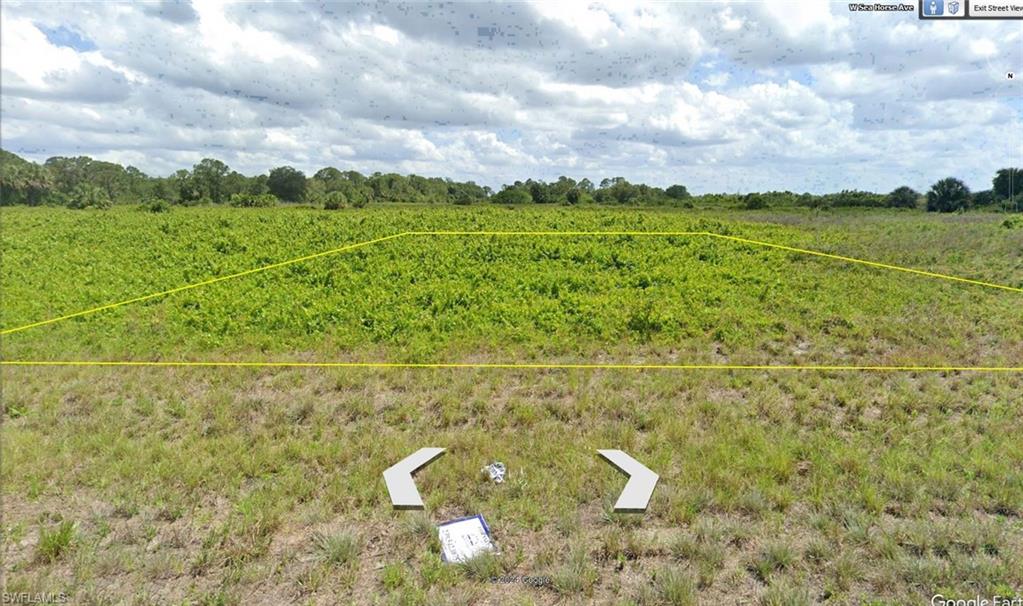 Homes being built in the area.  Close to main roads for easy access.  Close to Moore Haven and LaBelle.