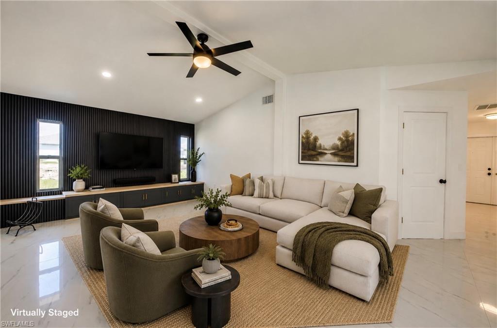 CAPE CORAL - Residential