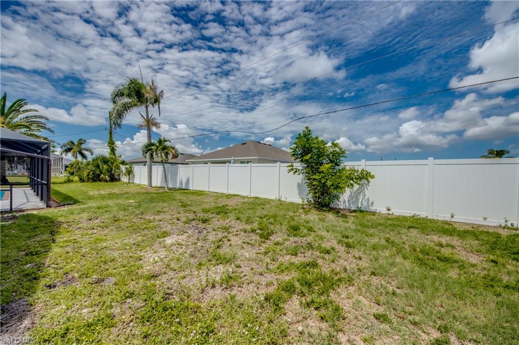 CAPE CORAL - Residential