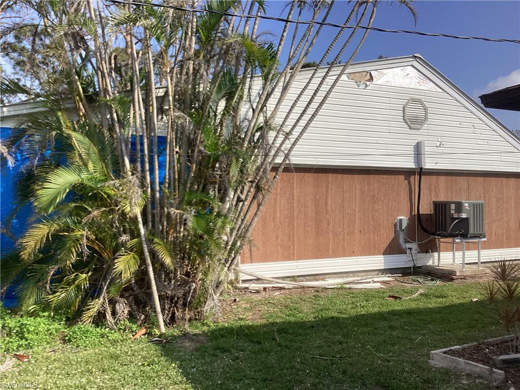 TROPICAL HOMESITES - Residential