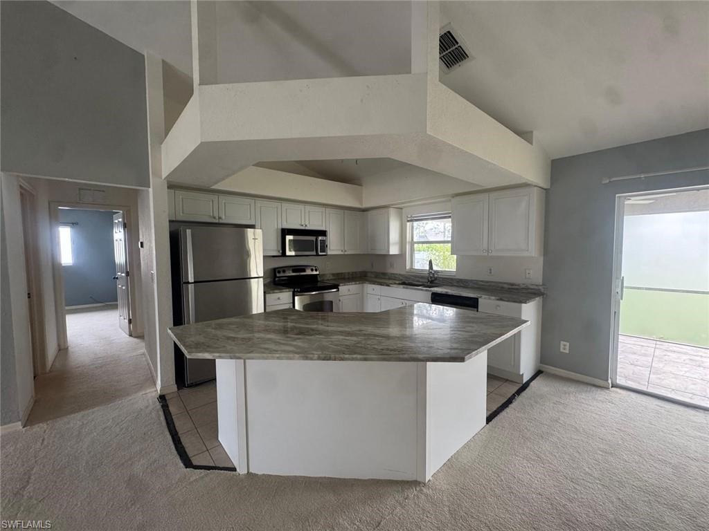 CAPE CORAL - Residential Lease