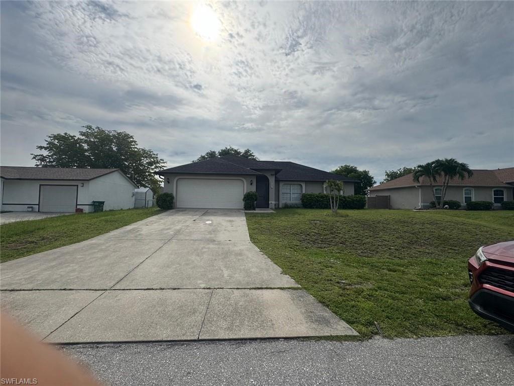CAPE CORAL - Residential Lease