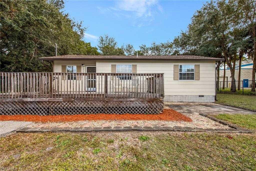 BONITA SPRINGS - Residential