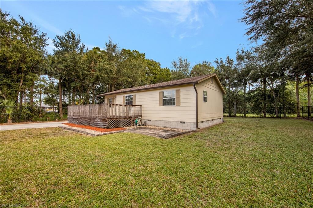 LOCATION!  LOCATION!  LOCATION!  Prime WEST of 41 near beach, shopping, dining with NO HOA rental restrictions... this beautiful home on large lot is perfect to enjoy yourself and /or rent out to let it pay for itself...could be an AIRBNB CASH COW and a very Smart investment! Move right in or start receiving rent immediately it is turn key furnished with 3 bedroom/2 baths beautiful wood flooring in living, dining & kitchen, light, neutral , tasteful decor, ceiling fans, updated bathrooms, lots of cabinets and kitchen space. Spacious master suite with tub, new blinds, valances and carpeting was  replaced in all bedrooms and hallway.
Storage shed in huge back yard,  patioand deck are great for entertaining & BBQs. Property is surrounded by an 11 acre park  for complete privacy and nature lover's delight.  All this with a sought after in town location...bike ride to the beach and all the conveniences  just minutes away yet live in a such a relaxing one of a kind setting.  Hurry...this unique opportunity won't last!