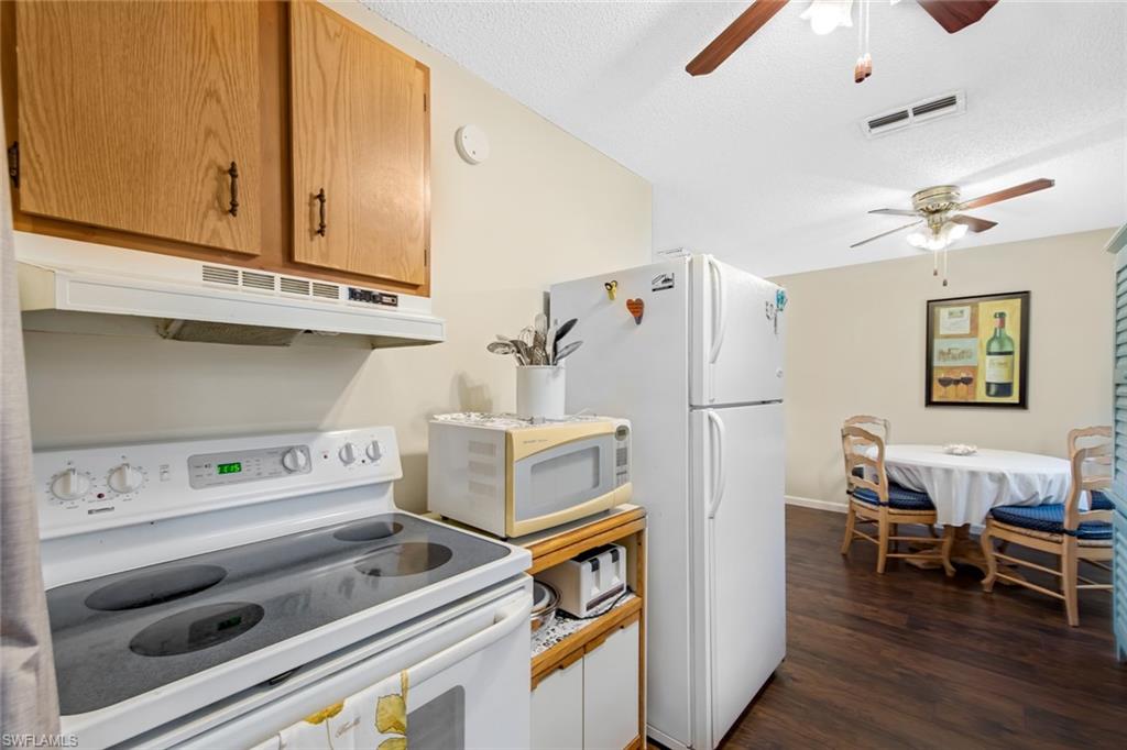 BONITA SPRINGS - Residential