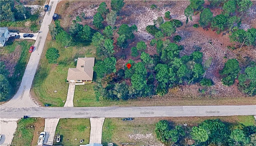 LEHIGH ACRES - Land
