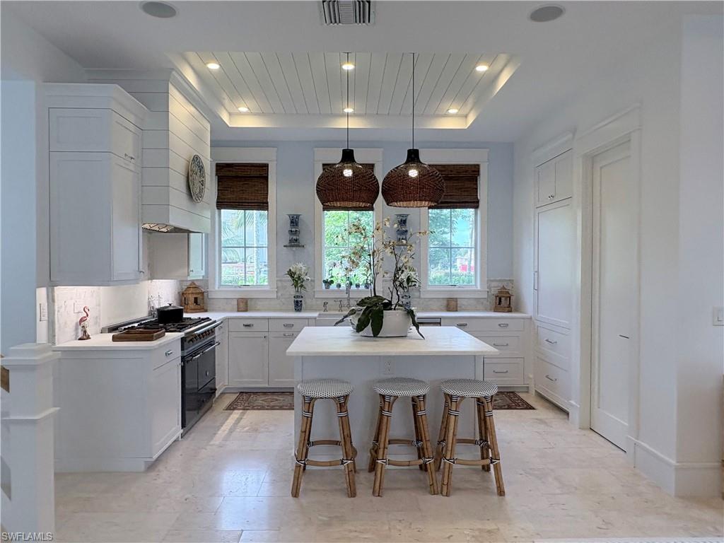 OLDE NAPLES - Residential