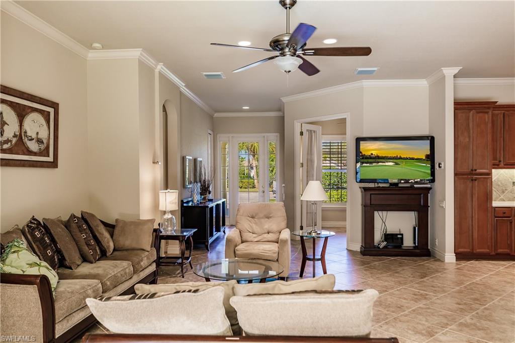 SABAL POINT - Residential