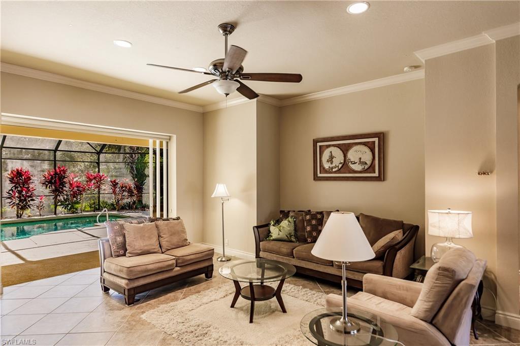 SABAL POINT - Residential