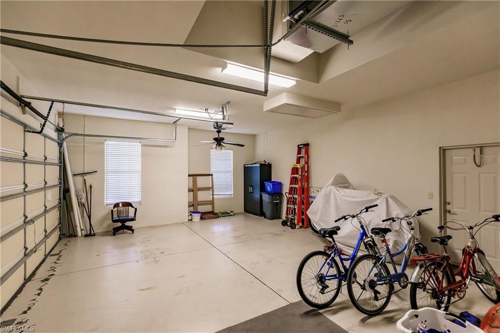 SABAL POINT - Residential