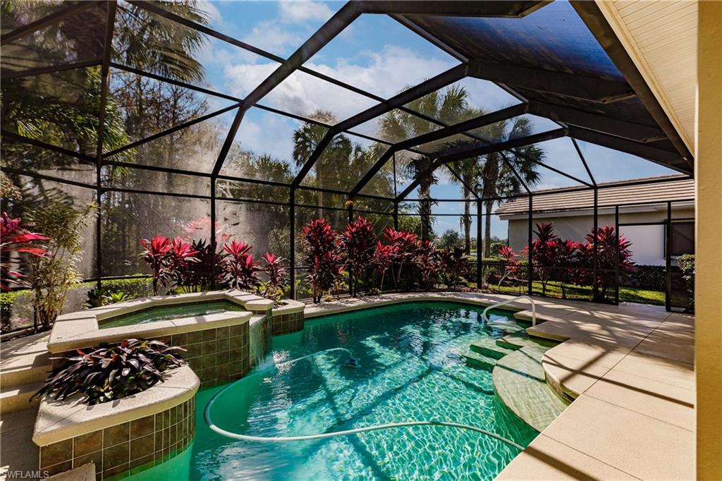 SABAL POINT - Residential
