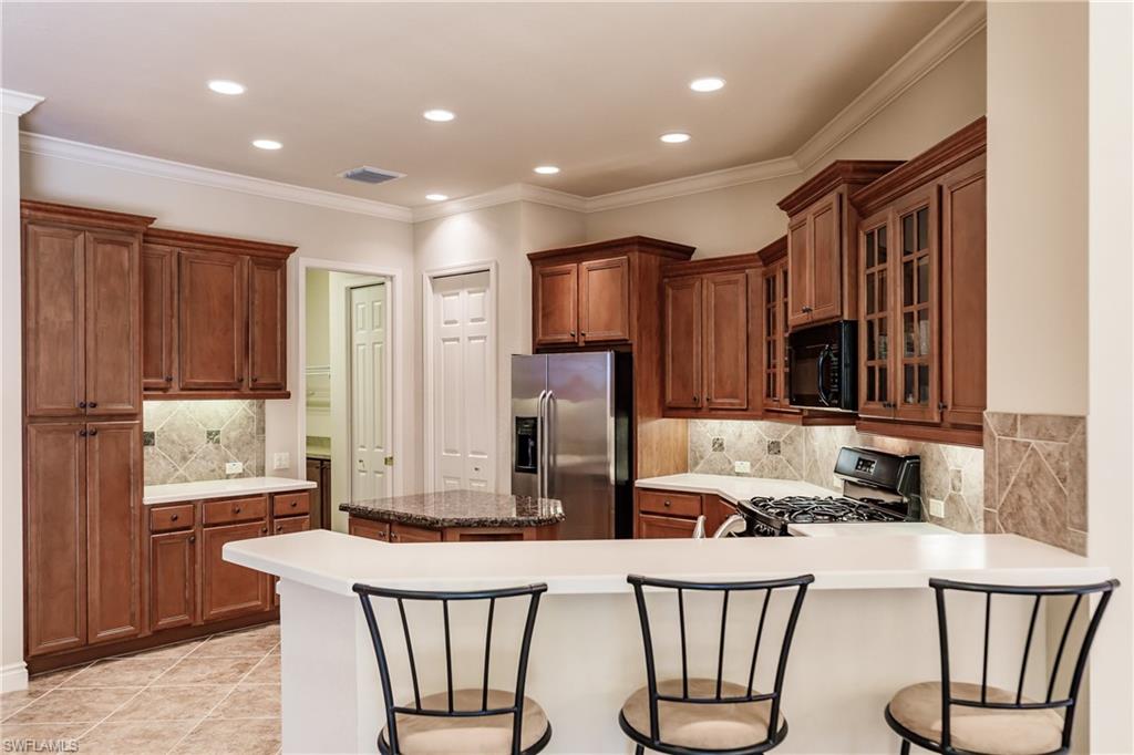 SABAL POINT - Residential