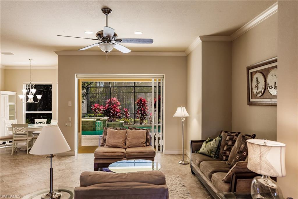 SABAL POINT - Residential