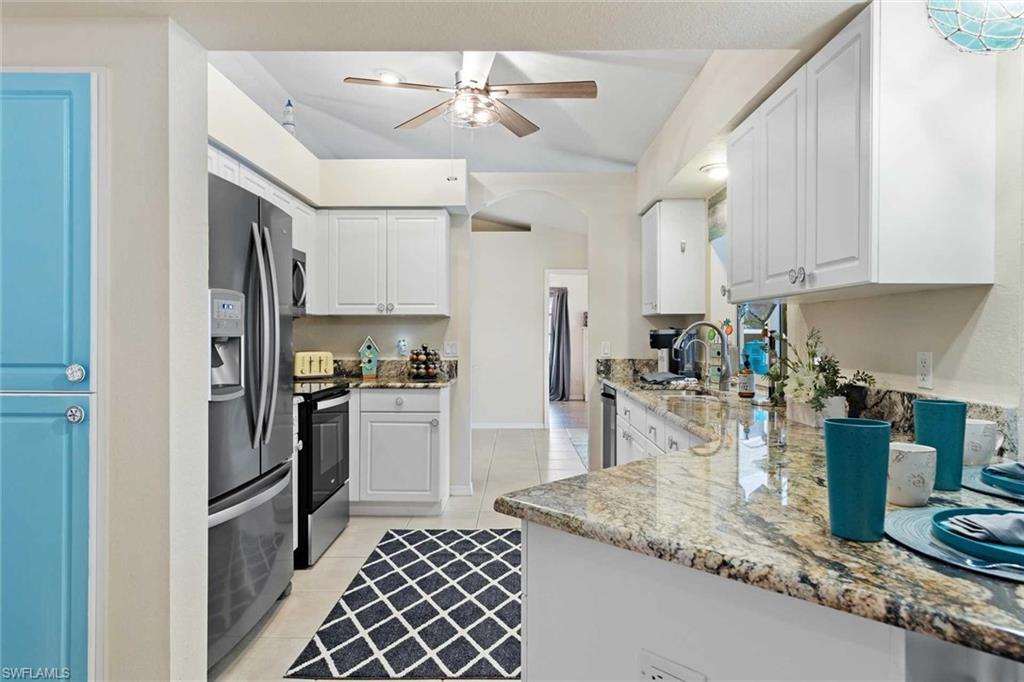 CAPE CORAL - Residential Lease