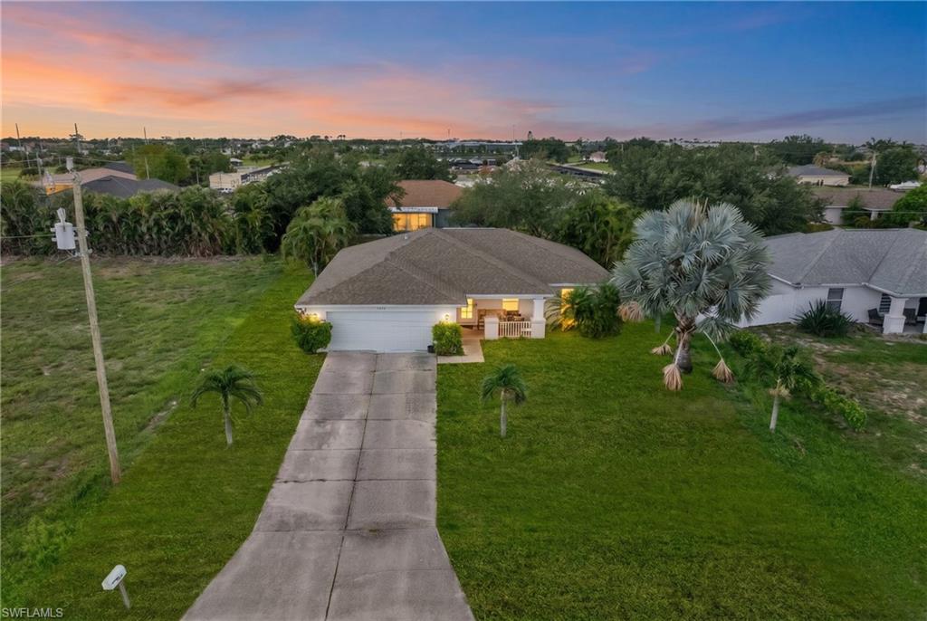 CAPE CORAL - Residential