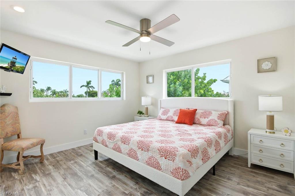 SANIBEL ARMS - Residential