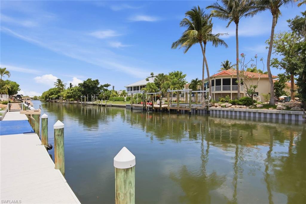SANIBEL ARMS - Residential