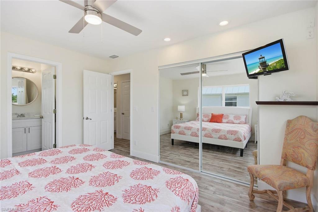 SANIBEL ARMS - Residential