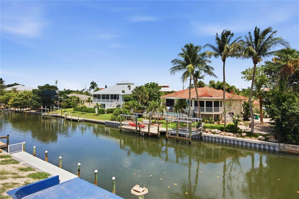 SANIBEL ARMS - Residential