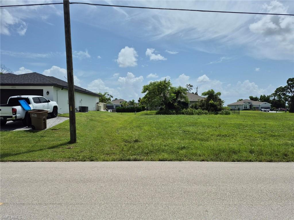 CAPE CORAL - Land