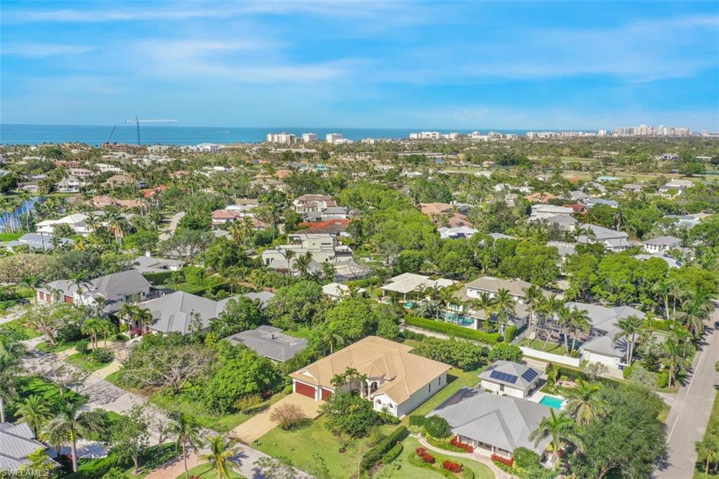 RIDGE LAKE - Residential