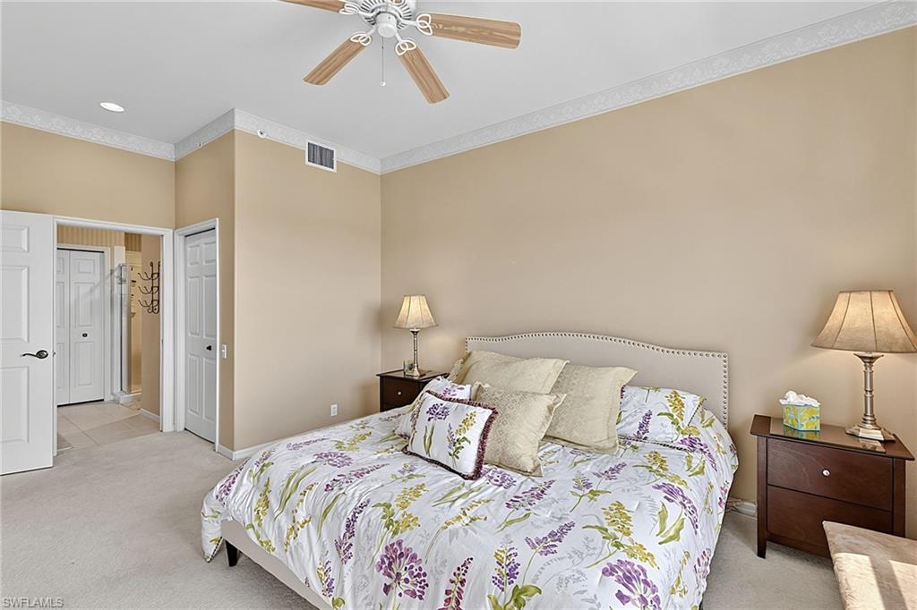 SUTTON WALK - Residential