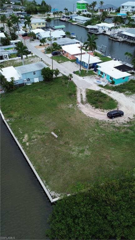 MARINER POINTE CONDO - Land