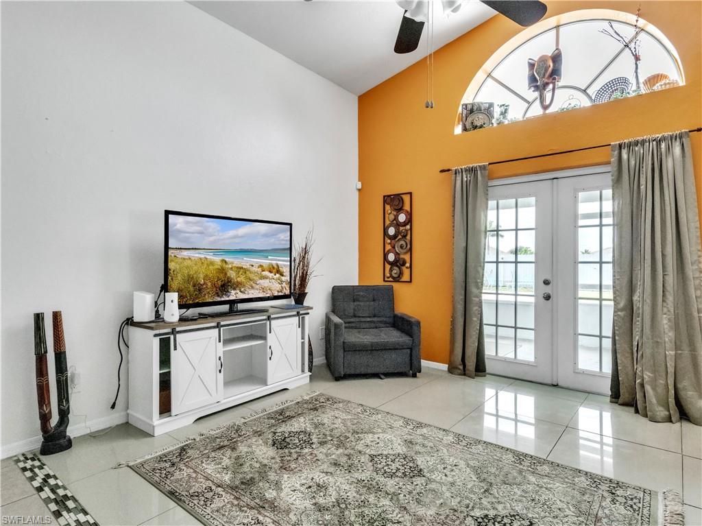 CAPE CORAL - Residential Lease