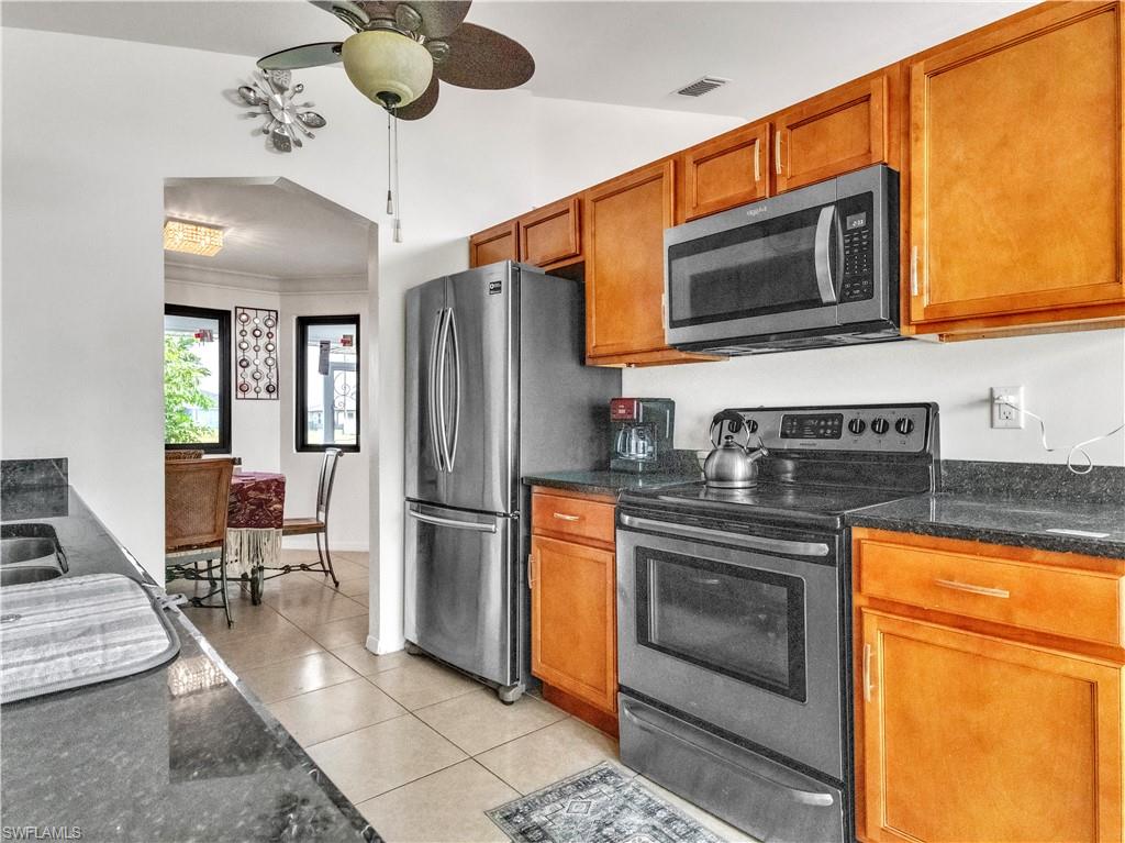 CAPE CORAL - Residential Lease