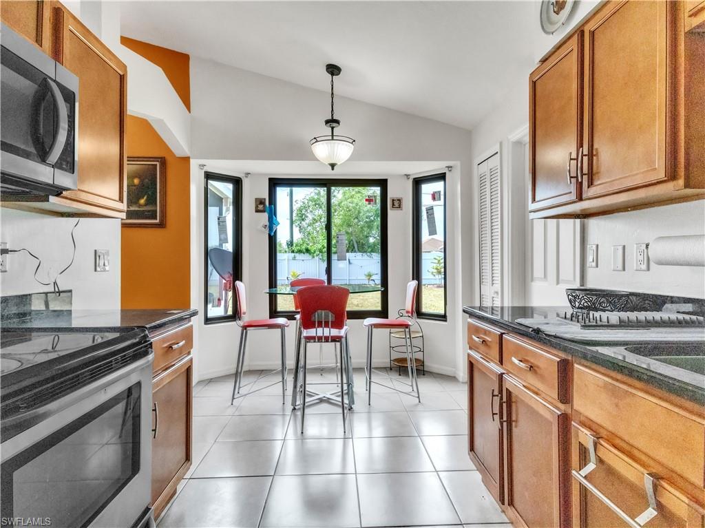 CAPE CORAL - Residential Lease
