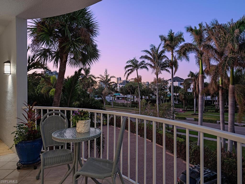 COLONY GARDENS - Residential