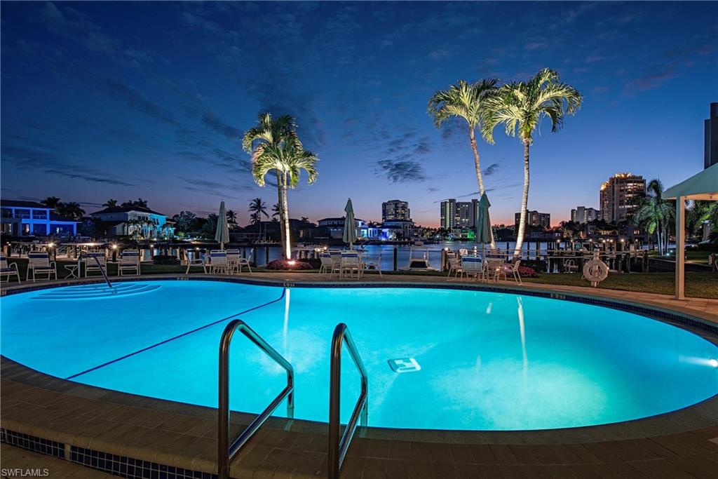 Welcoming you to the highly desirable Park Shore neighborhood! This fully renovated residence has 3 bedrooms and 3 full baths! The residence
resides on the glistening Venetian Bay and INCLUDES your own personal assigned BOAT SLIP, is offered FURNISHED, and is a PET FRIENDLY
community that also offers beautiful views day and night!!! You are in the most centrally located area of Naples west of US-41 and a mere 10
minute boat ride to the Gulf of Mexico. You have a private, guarded, gated beach access offered for a nominal fee for Park Shore residents only.
A short stroll across the Venetian Bay bridge offers you a plethora of dining options and boutiques for your dining and shopping pleasure. The
location paralleled with all the best Naples has to offer within a short distance makes this a wonderful opportunity for those seeking the ultimate
Naples lifestyle! Boating, a day on the pristine white sand beach, pool along the glistening bay, paddleboarding, Kayaking, exceptional dining,
shopping, golfing at one of our many golf clubs, our new Gulf Shore Playhouse, Artis Naples, and the highly anticipated unveiling of the Four
Seasons- Naples Beach Club gives way to all the desired attributes of why Naples is consistently voted throughout the country as the best place
to be!!!