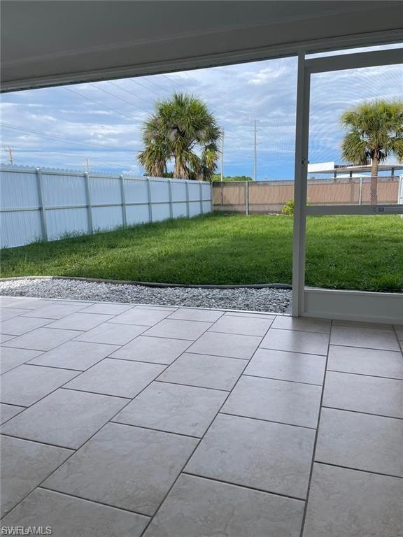CAPE CORAL - Residential Lease
