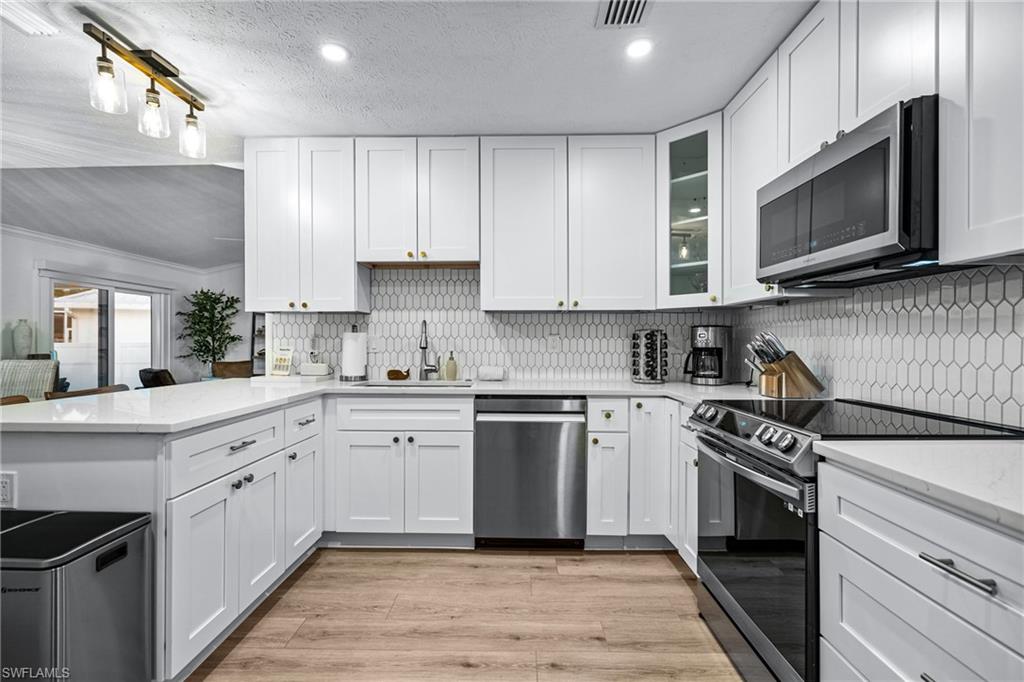 MARCO ISLAND - Residential