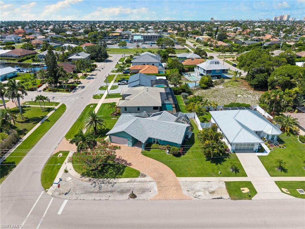 MARCO ISLAND - Residential
