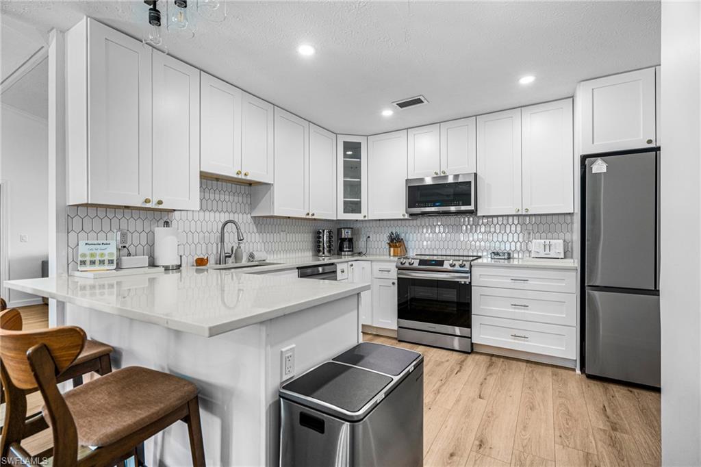MARCO ISLAND - Residential