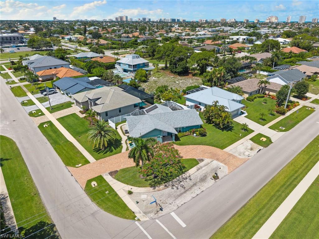 MARCO ISLAND - Residential