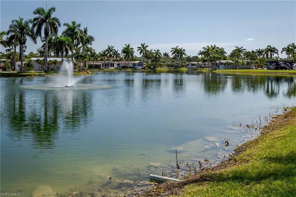SILVER LAKES - Land