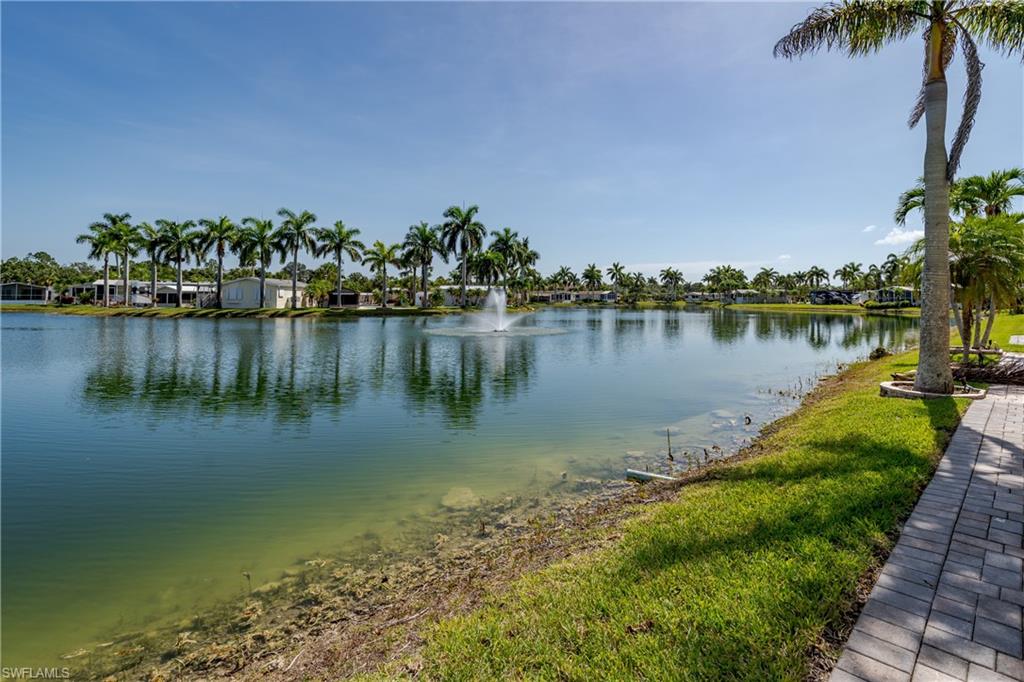 SILVER LAKES - Land